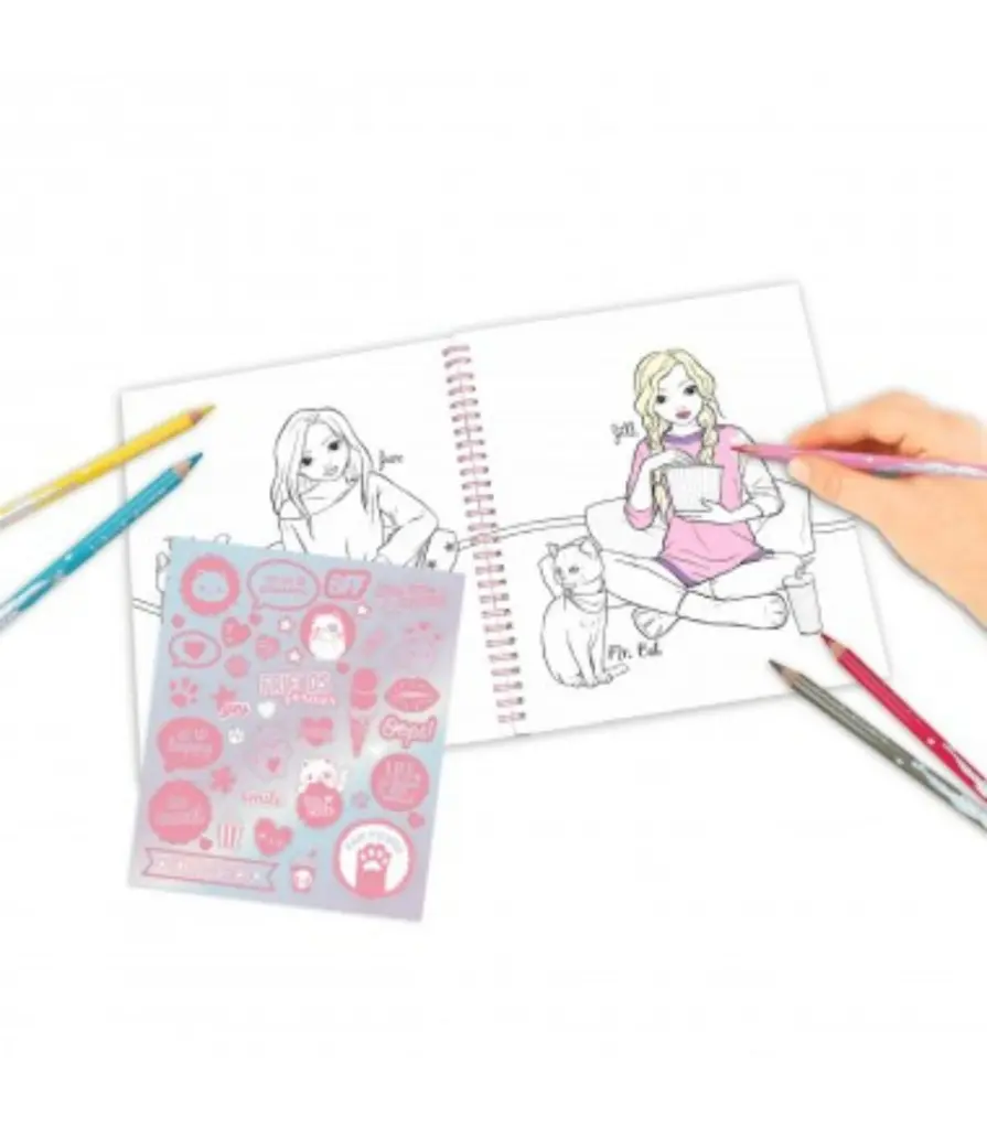 libro-colorear-cutie-star-top-model (4).webp